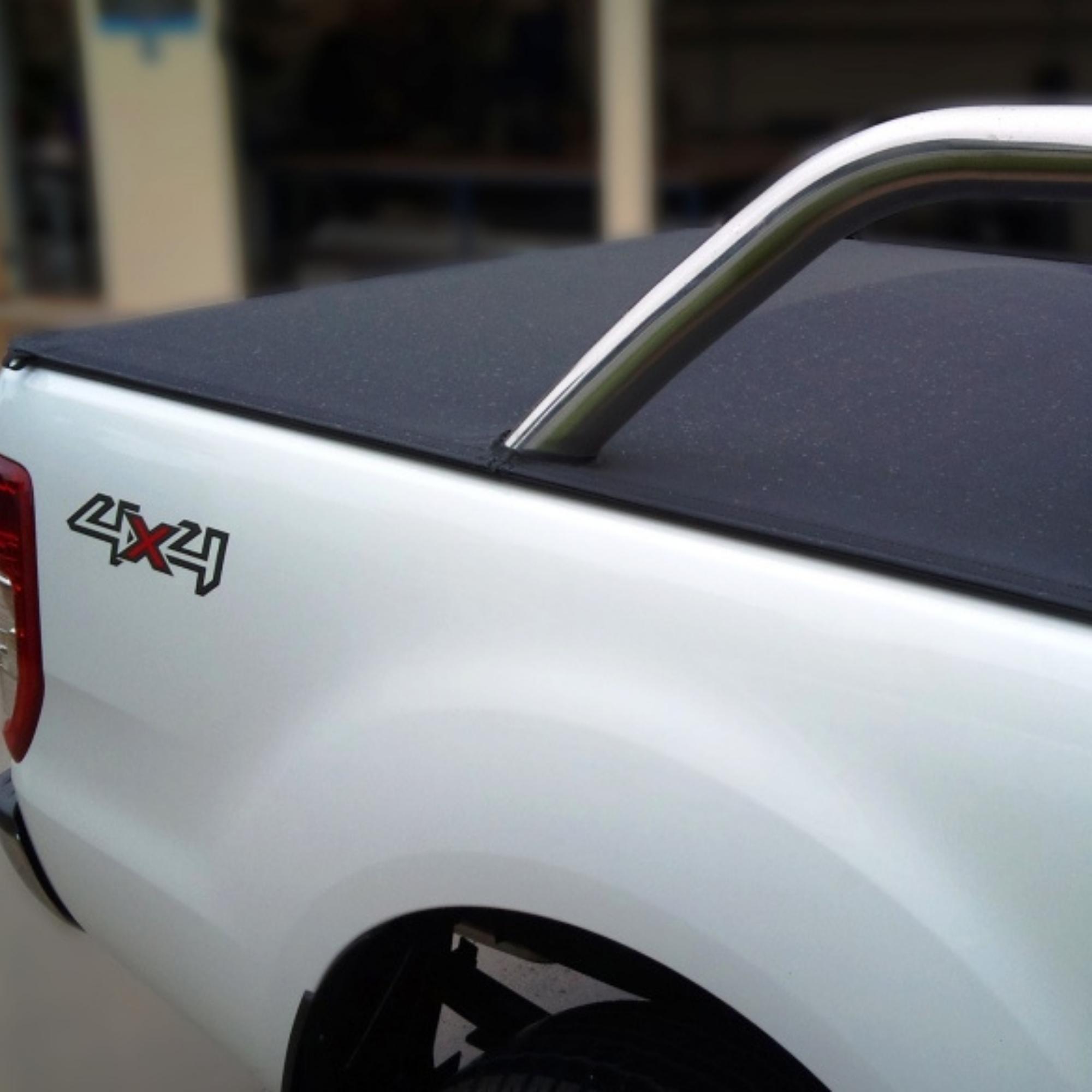 Tonneau Black/Black Ripstop 205cm wide Robust Lite Cover